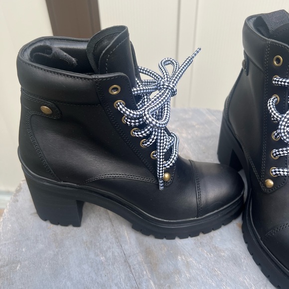 Miu Miu Black Combat Boots 7.5 - Picture 4 of 10